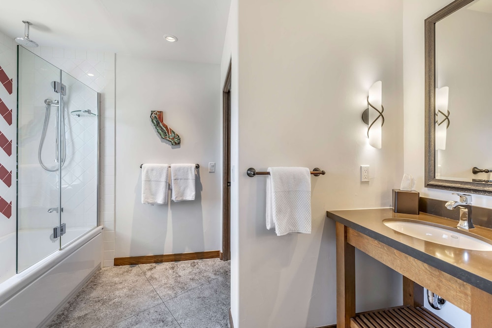 3 Bedrooms, Casita, King Bed, 2 King and Twin Beds، Hilton Grand Vacations Club Palm Desert 3/3