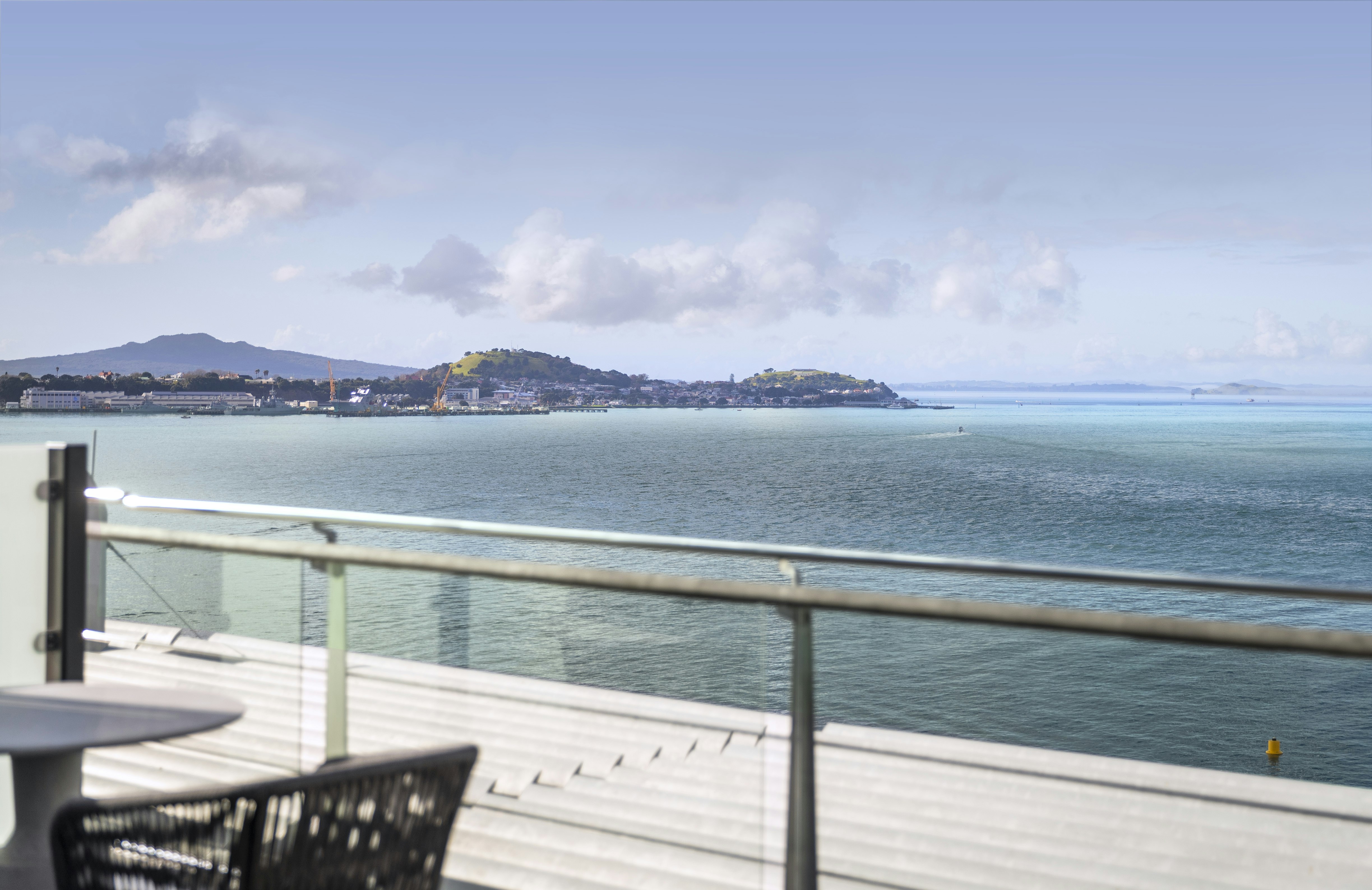 Hilton Auckland 76/78