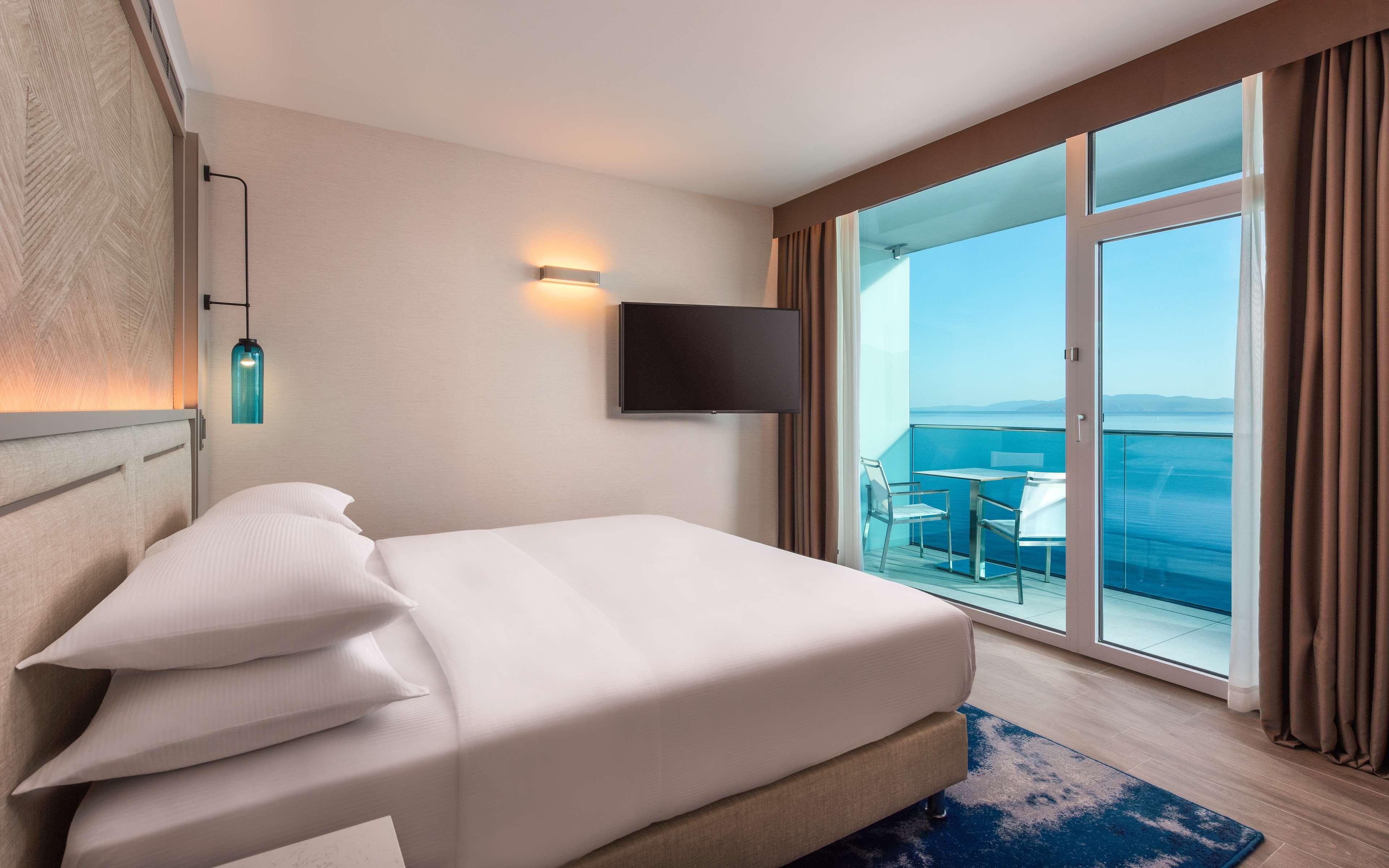 1 Bedroom, Suite, Villa, King Bed, Sea View