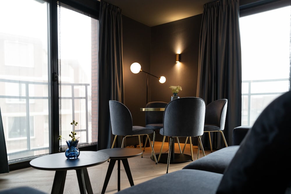 Theaterhotel de Oranjerie 43/61