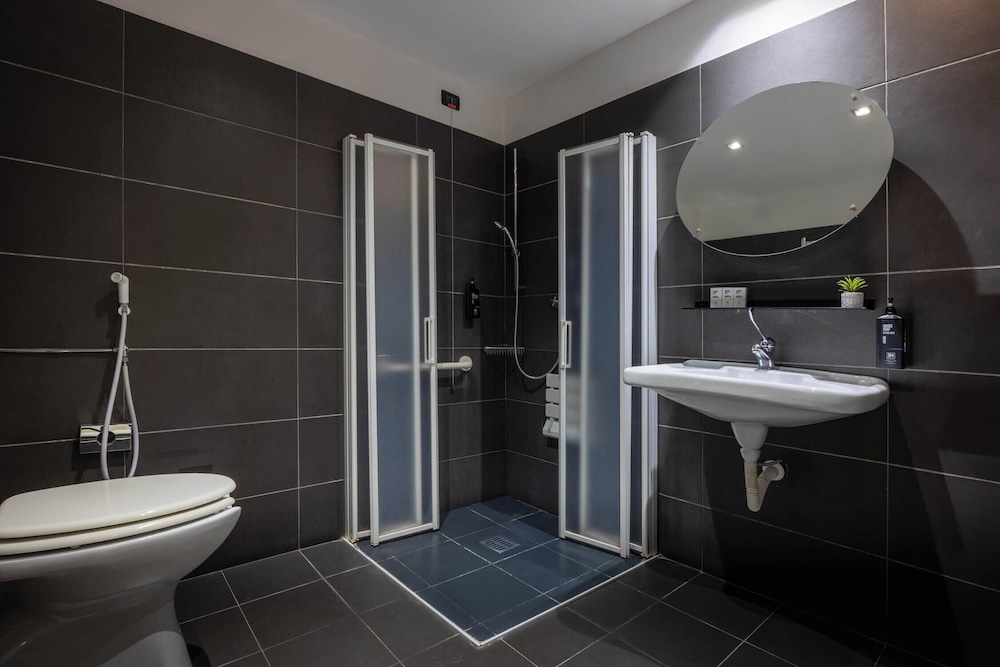iH Hotels Milano Watt 13 74/76