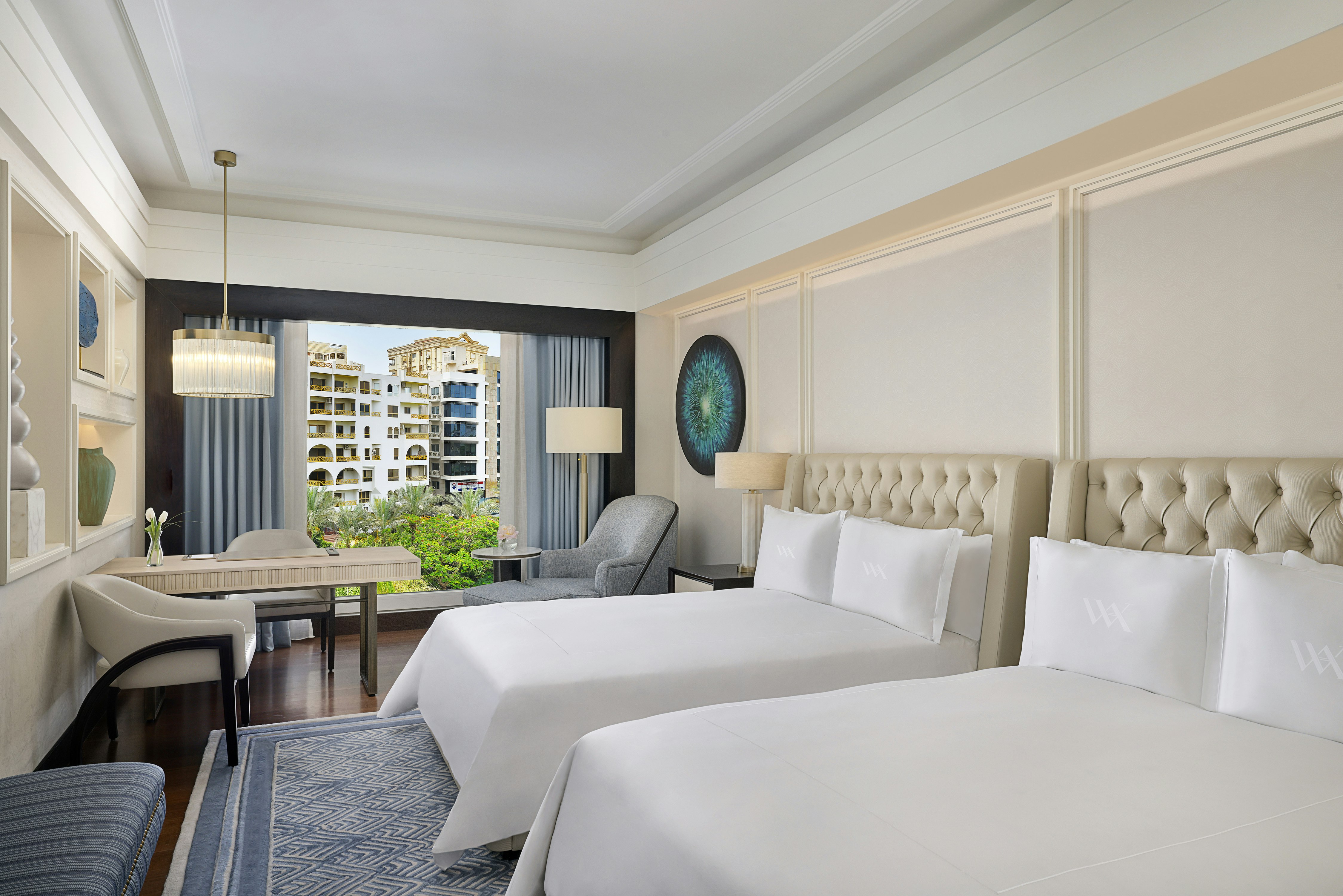 Deluxe, 2 Double beds