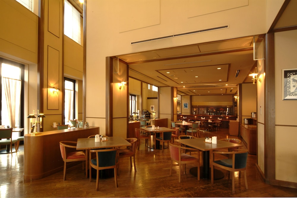 Hotel Crescent Asahikawa 35/37