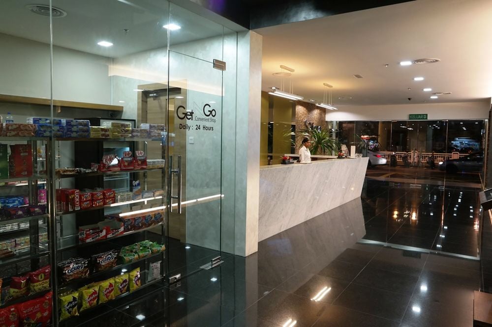 Sfera Hotel 10/59