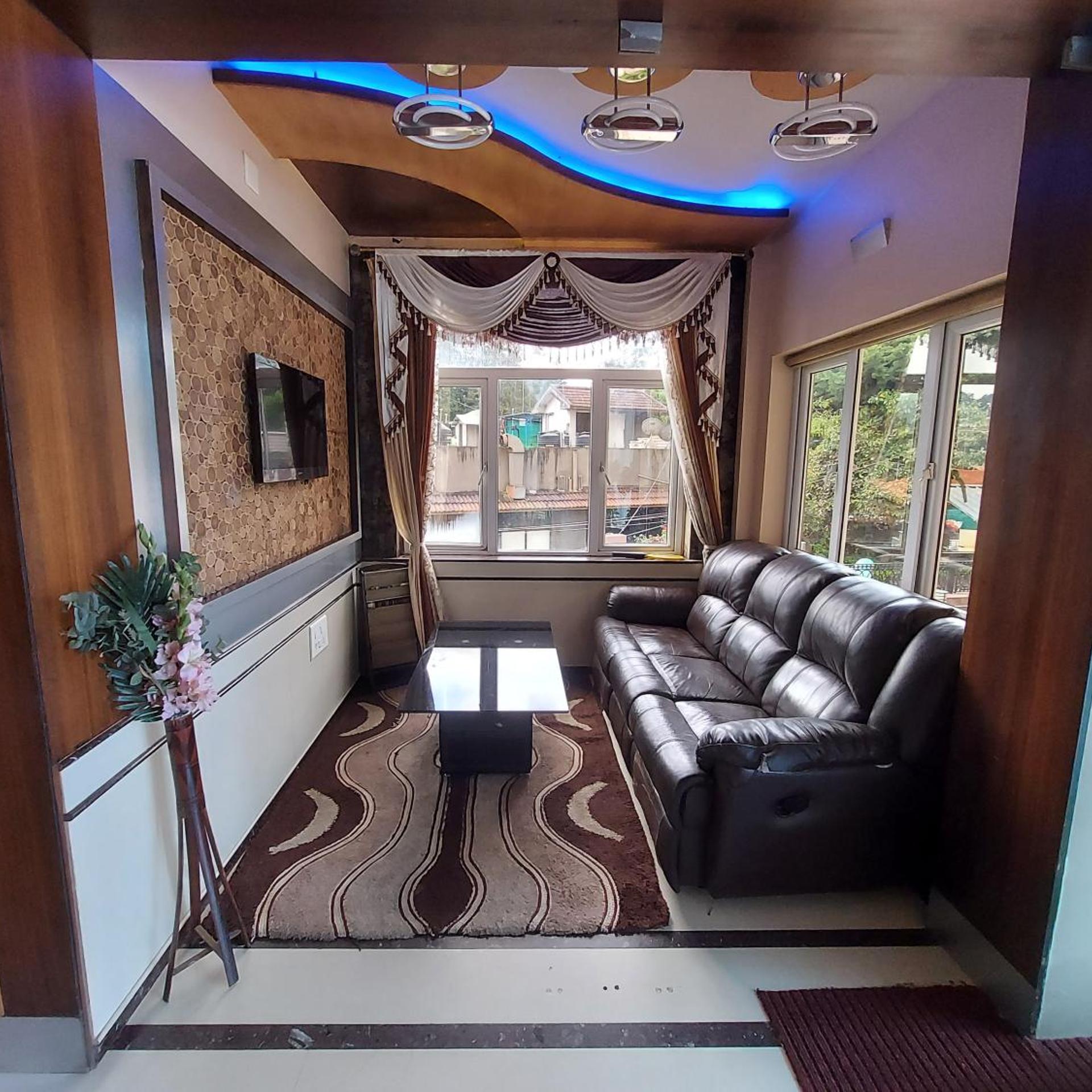 ASTORIA RESIDENCY 39/55