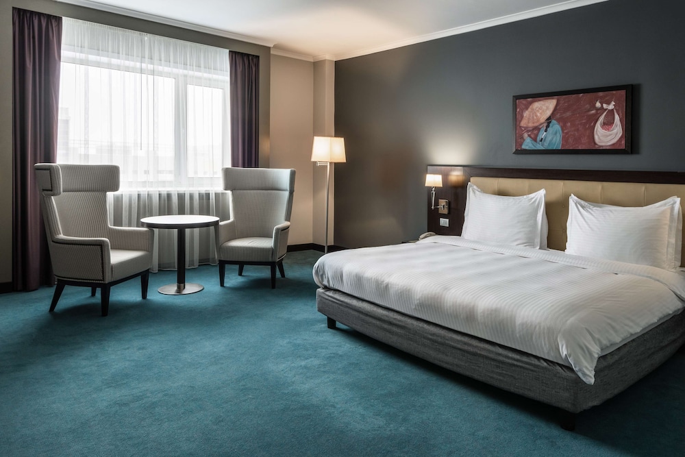 Radisson Hotel Astana 18/71