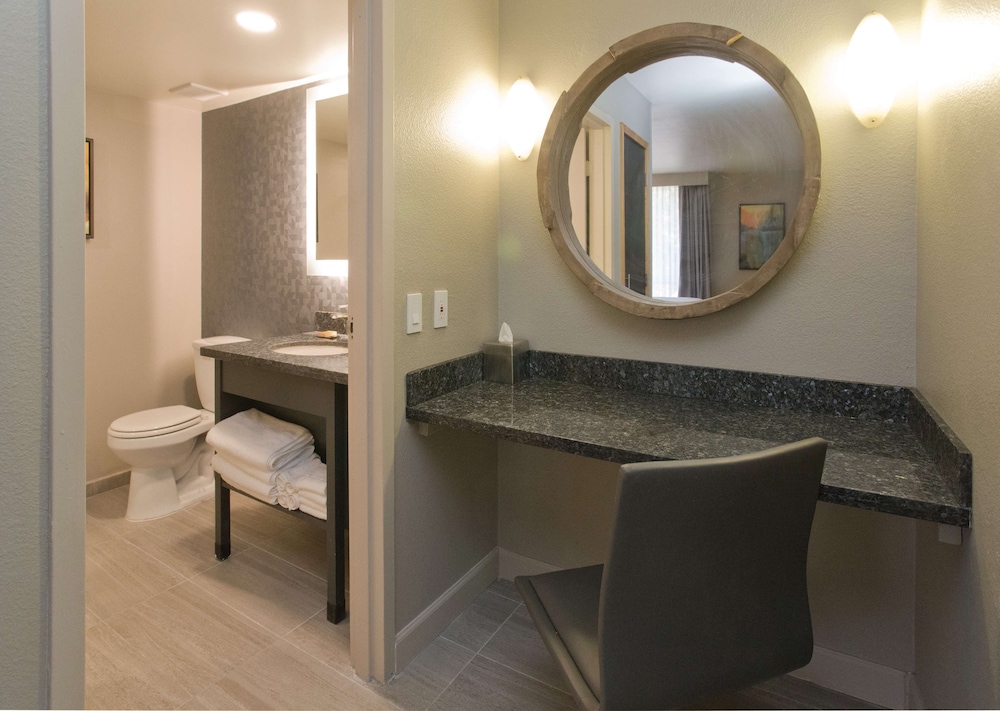 Doubletree By Hilton Chico 37/56