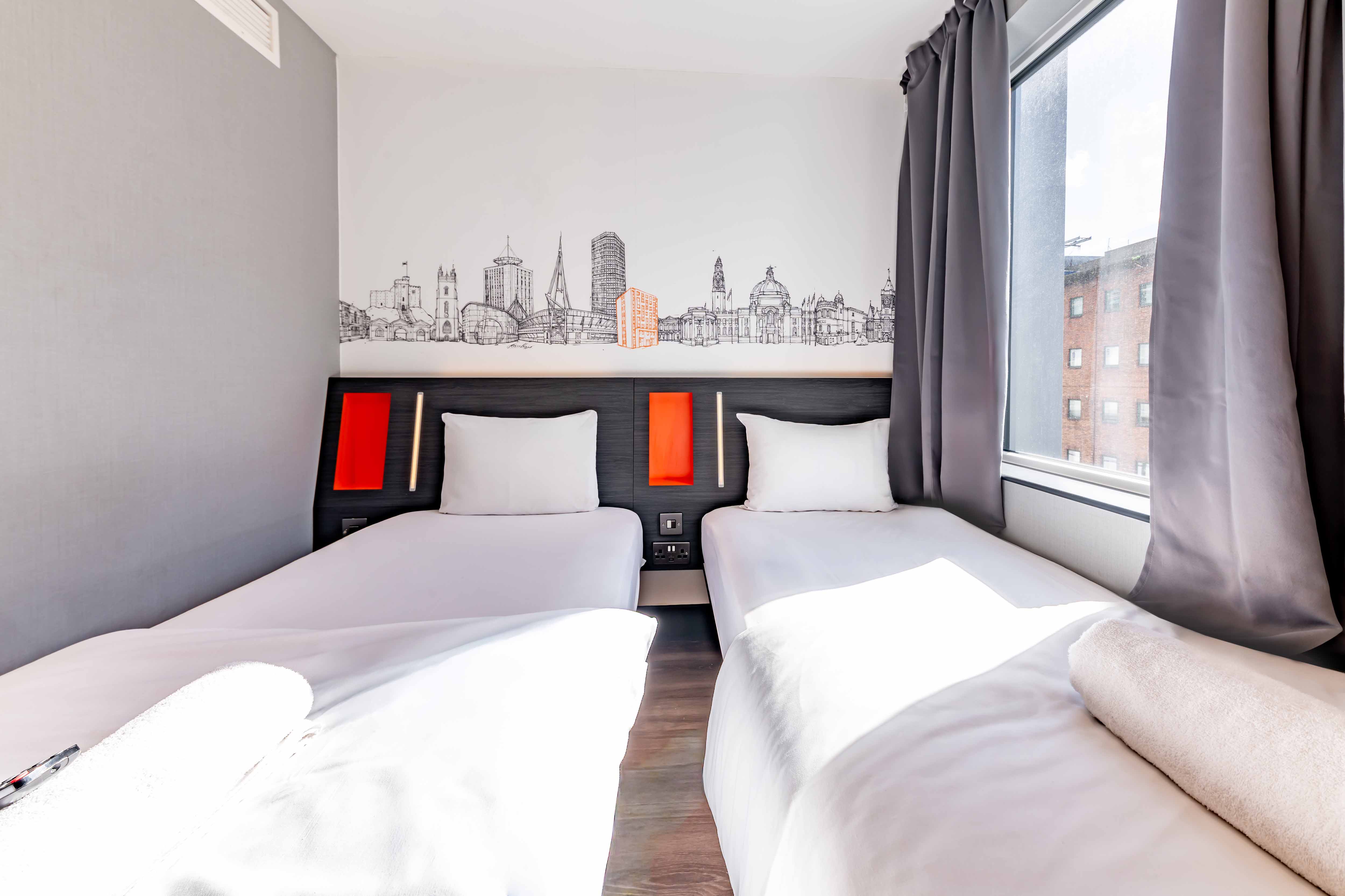 Standard, Twin Beds
