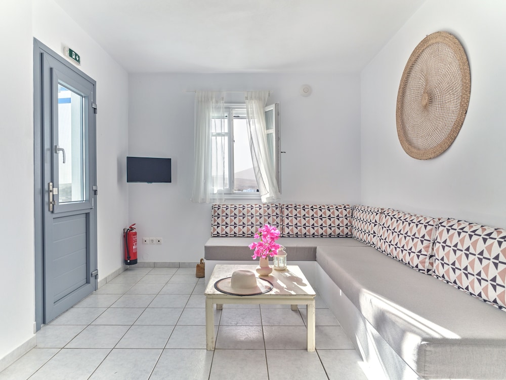 Cleopatra Homes 32/50
