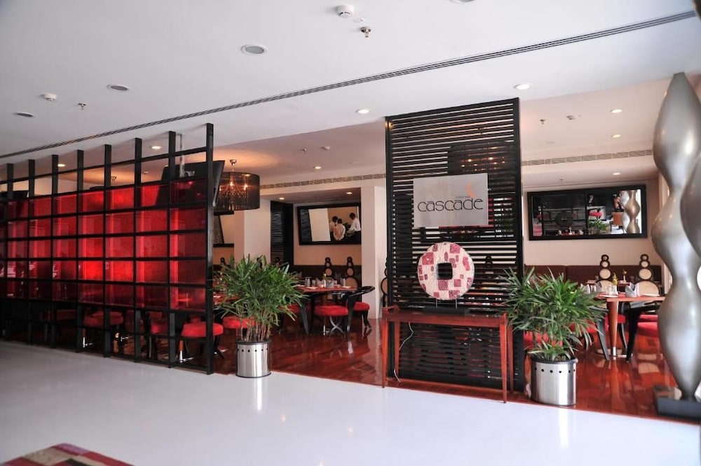Ebony Boutique Hotel 6/50