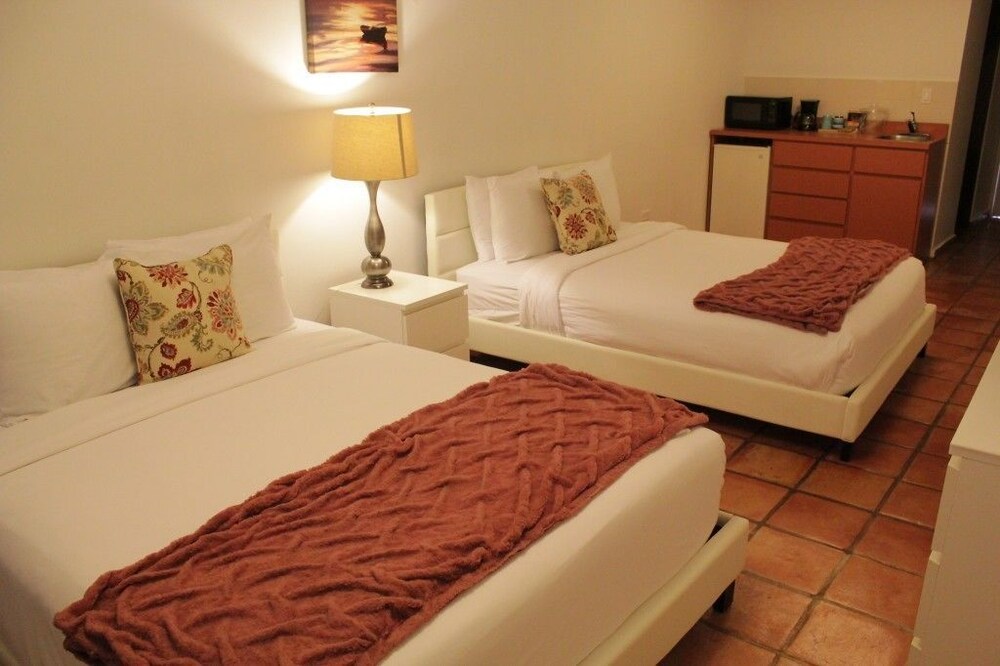 Hosteria Del Mar 10/31