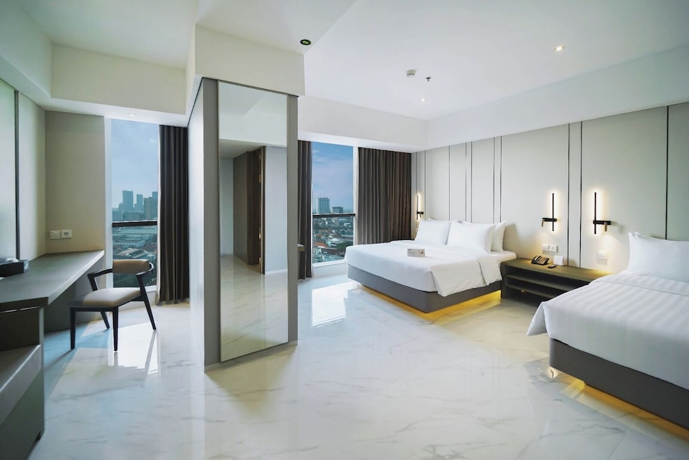 Grand Whiz Hotel Praxis Surabaya 11/43