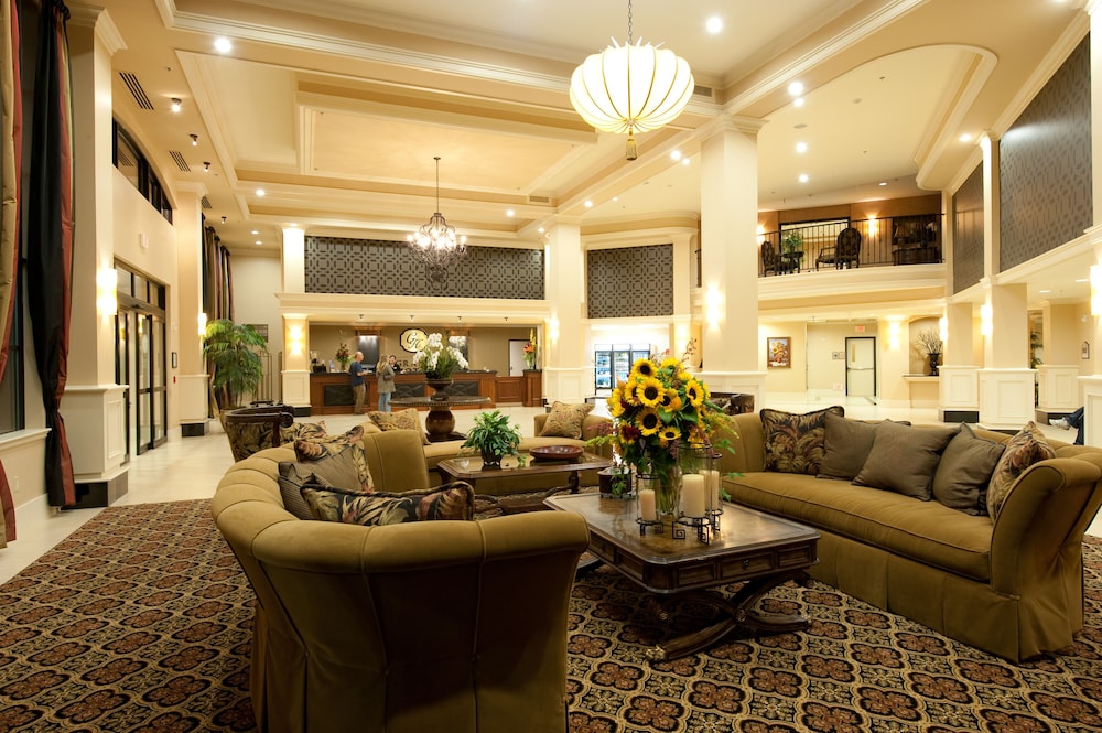 Grand Hotel At Bridgeport 40/54