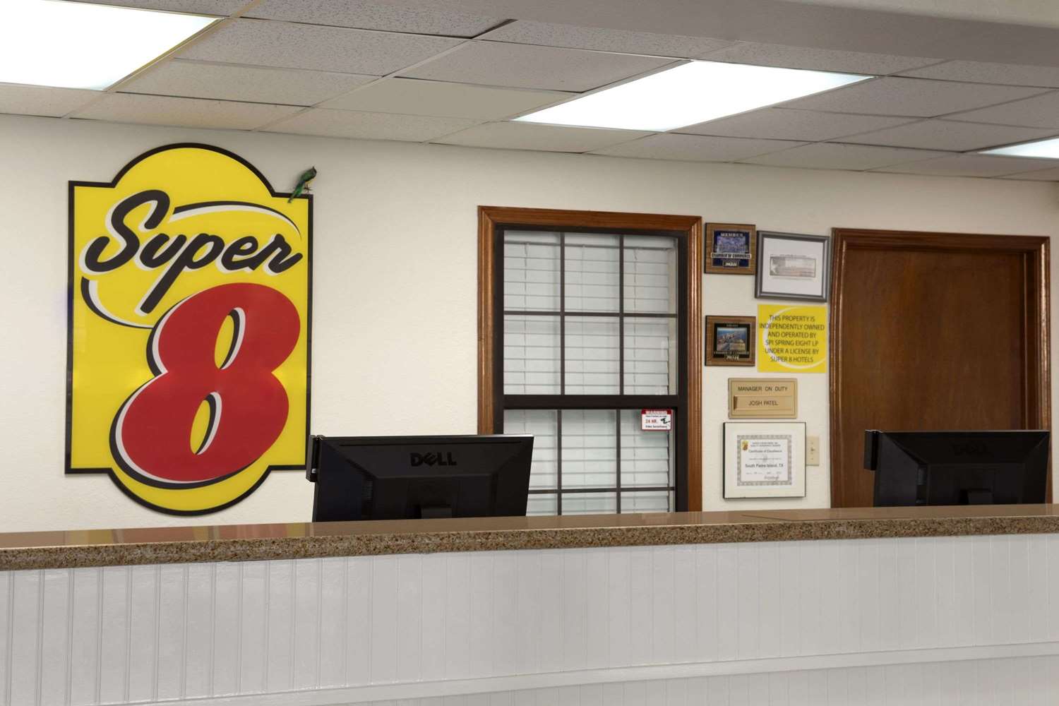 Super 8 By Wyndham South Padre Island 4/25