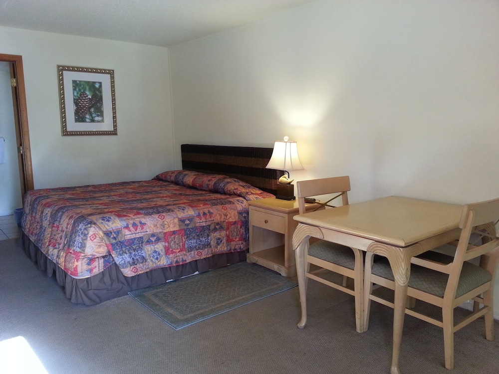Shelton Inn 19/51