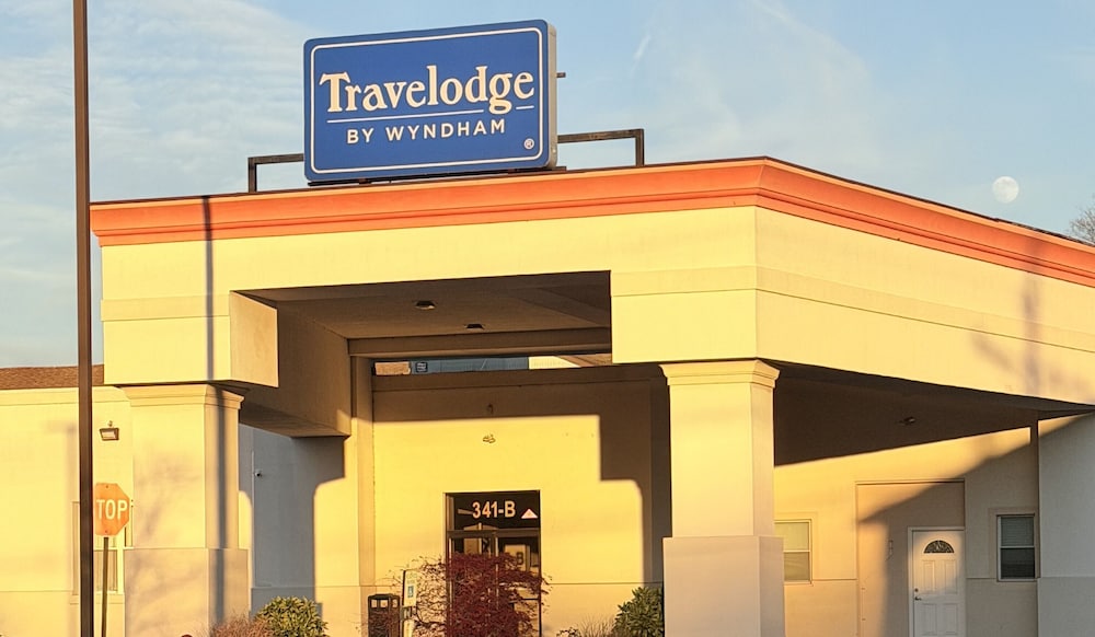 Travelodge by Wyndham Bellmawr 1/21