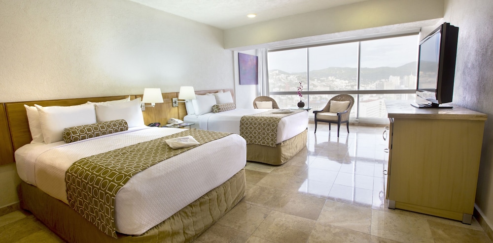2 Bedrooms, Presidential, Suite, 1 King and 2 Double Beds, Ocean View, Private Pool, HS Hotsson Smart Acapulco 3/10