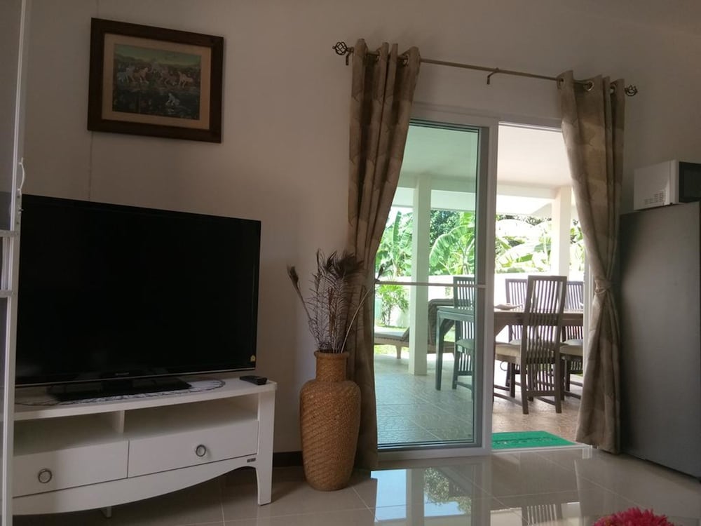 Wirason 2-Bedroom Pool Villa 13/22