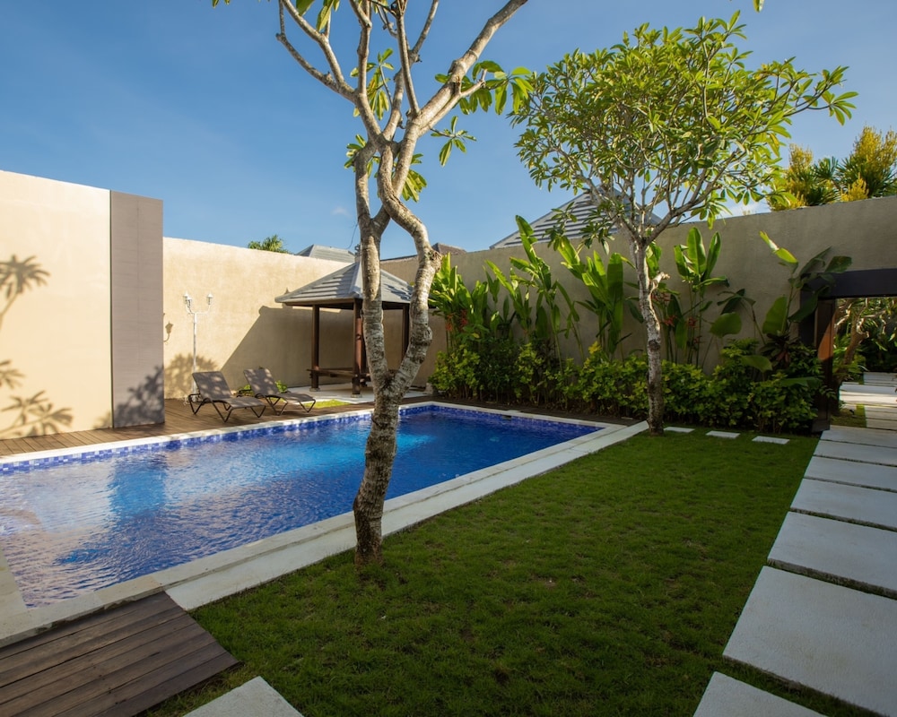Luxotic Private Villa and Resort 44/50