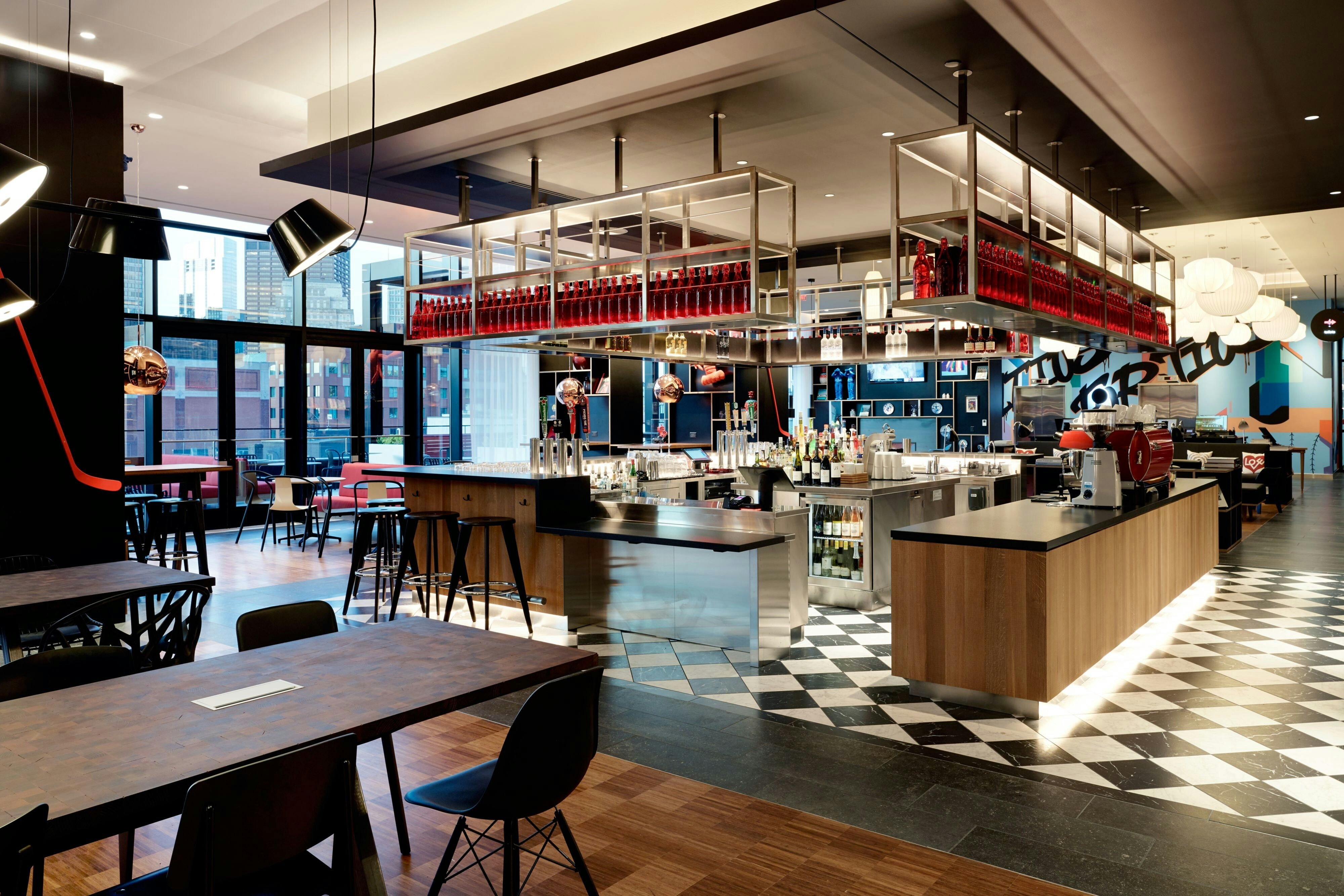 citizenM Boston North Station 27/57