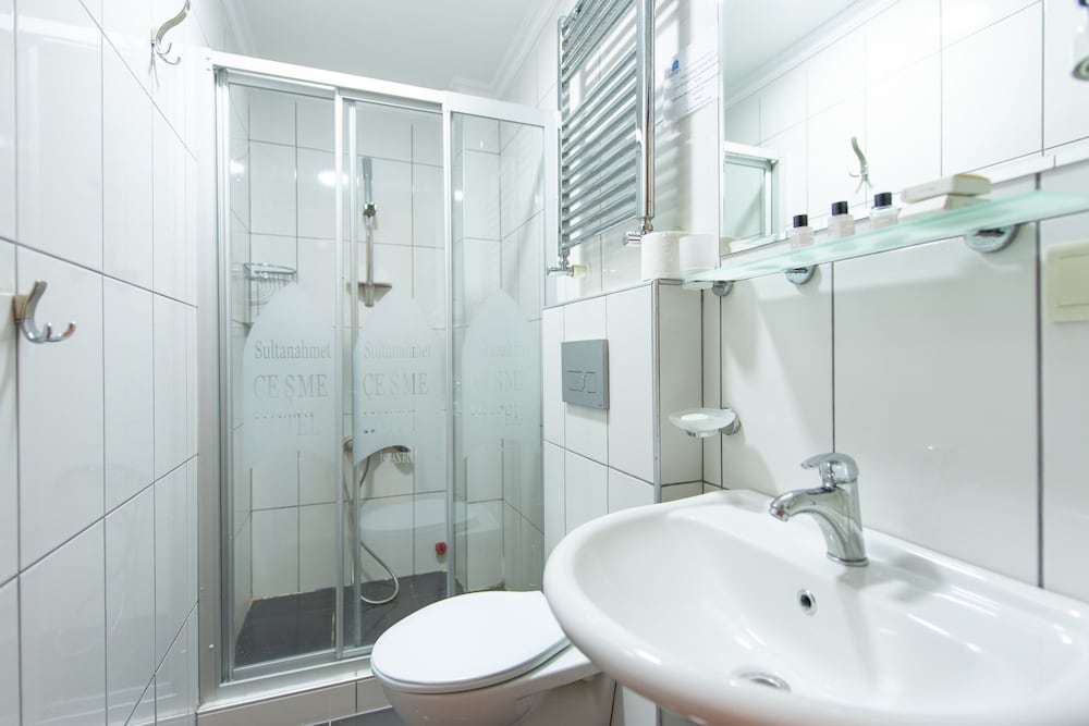 Sultanahmet Cesme Hotel 68/70