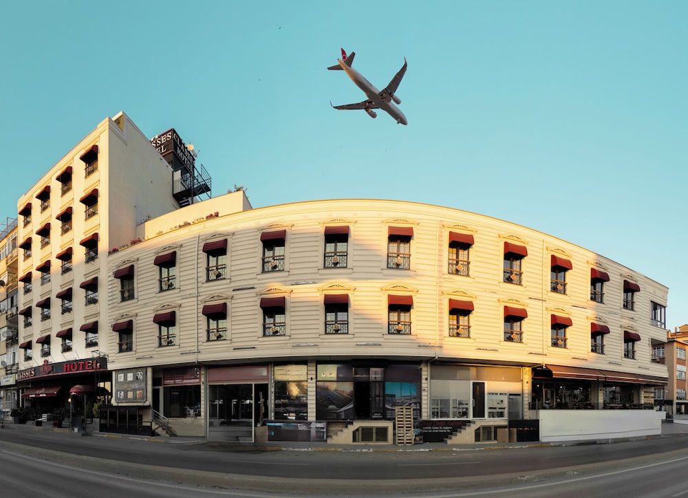 Classes Boutique Hotel 4/67