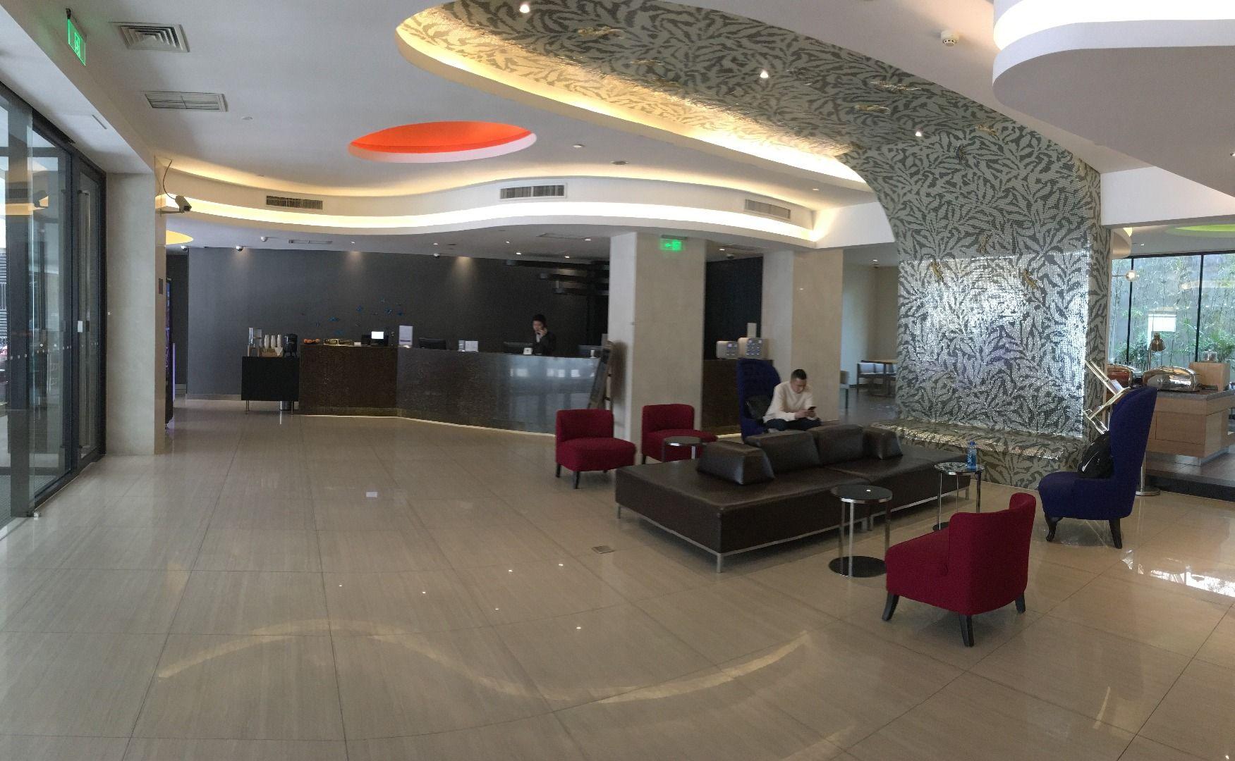 Orange Hotel Jing An 14/37