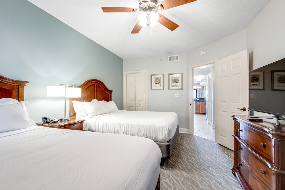 1 BEDROOM, SUITE, OCEAN FRONT