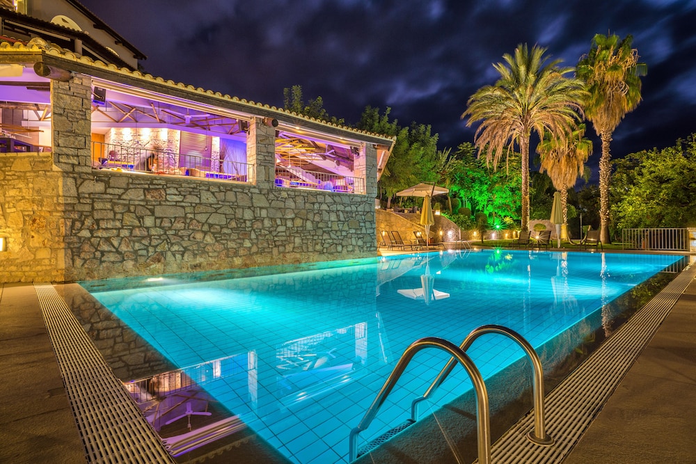 Movenpick Resort Agios Nikolaos Sivota 2/39