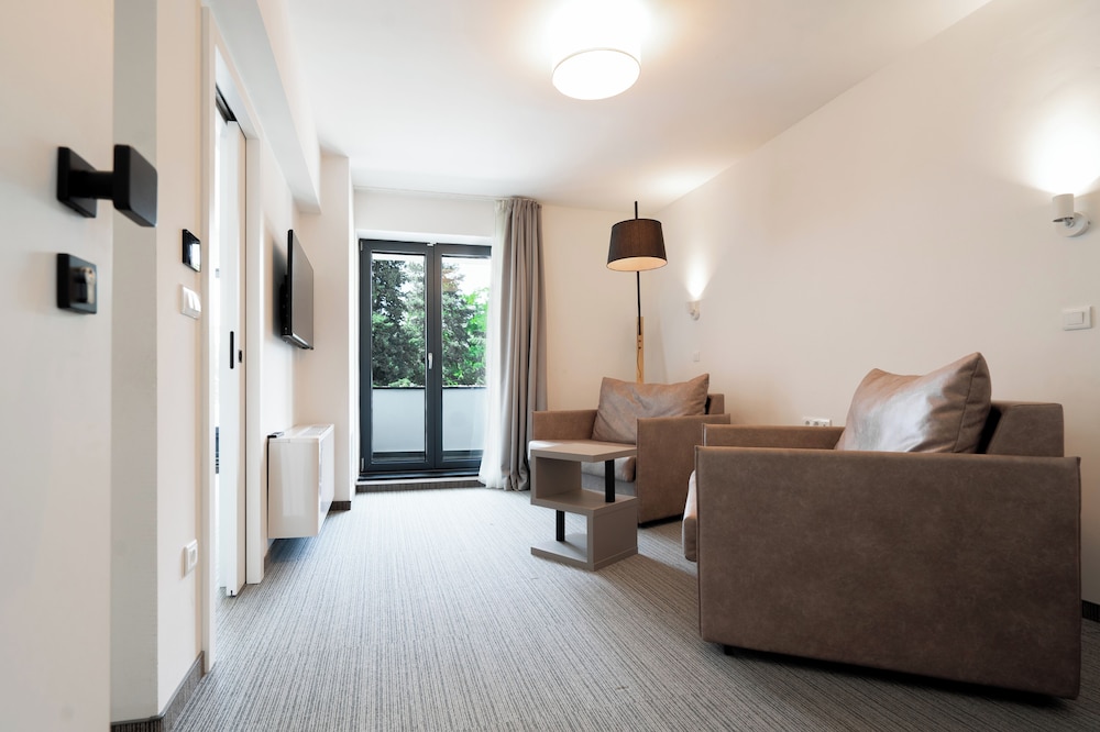 Hotel Alkar 27/48