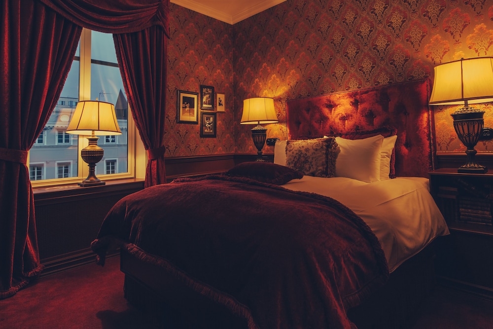 Hotel Pigalle 33/71