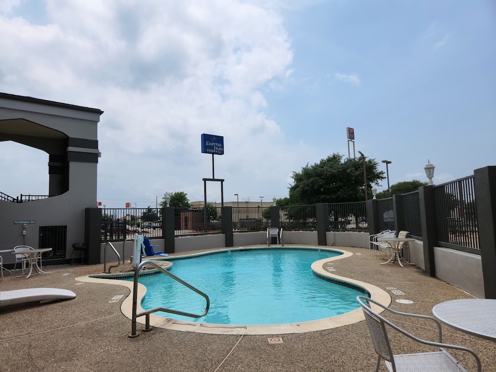 Express Inn 53/60