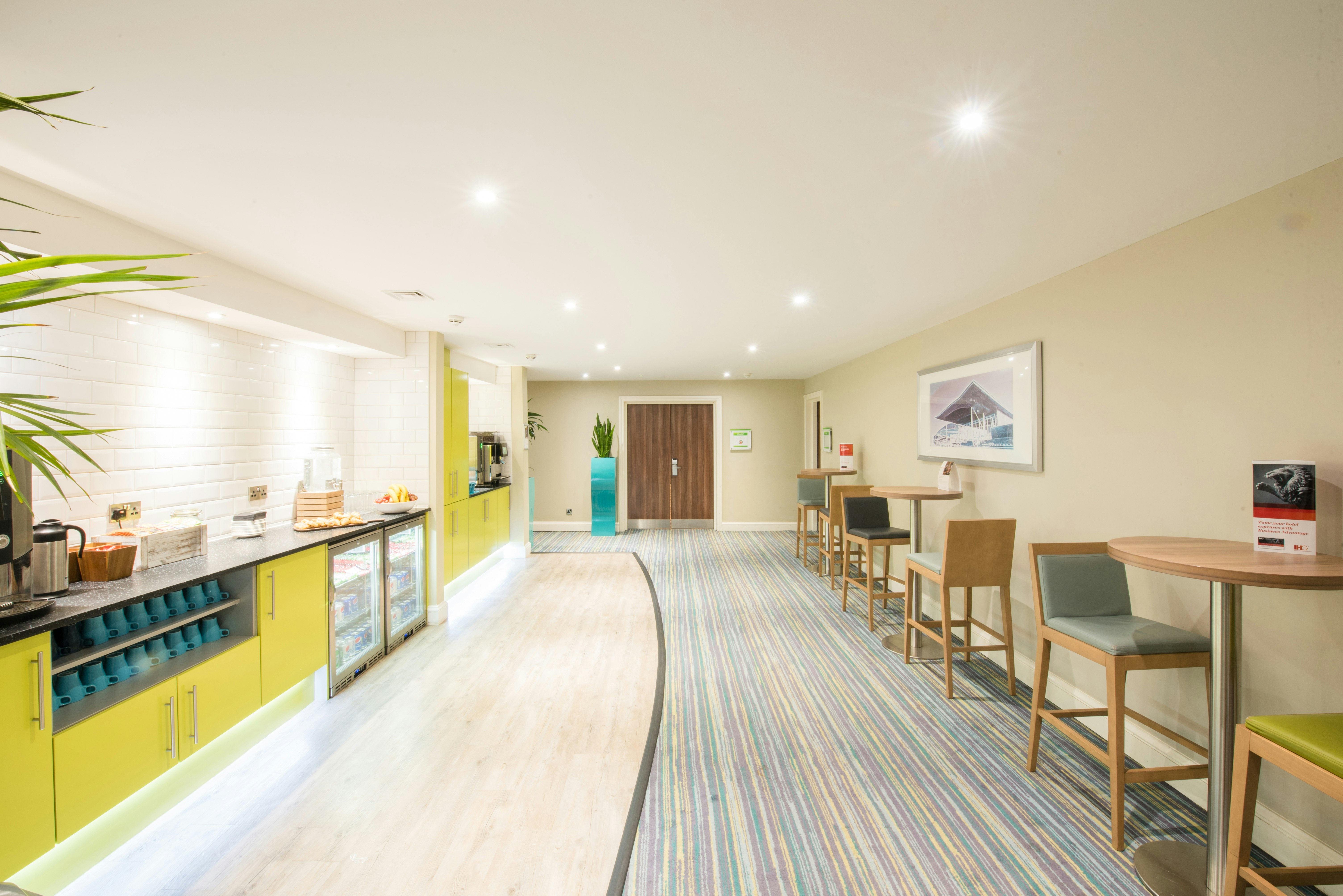 Holiday Inn Cardiff North M4 Jct 32, an IHG Hotel 20/27