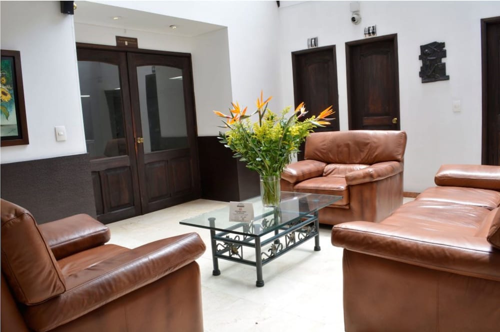 Apartaestudios Los Andes 18/39