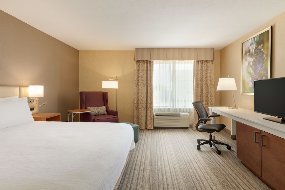 Hilton Garden Inn Roseville 18/50