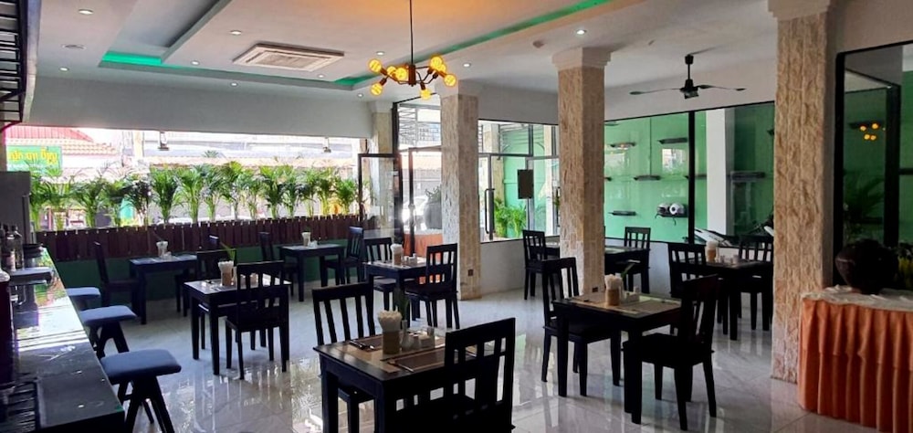 THE VILLA SOK SAN SQUARE 40/50