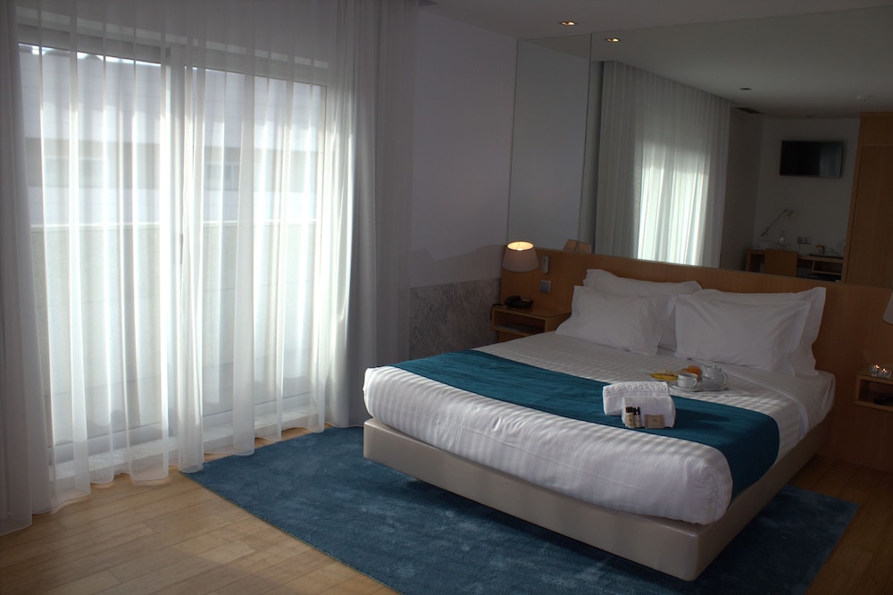 Opohotel Porto Aeroporto 10/48