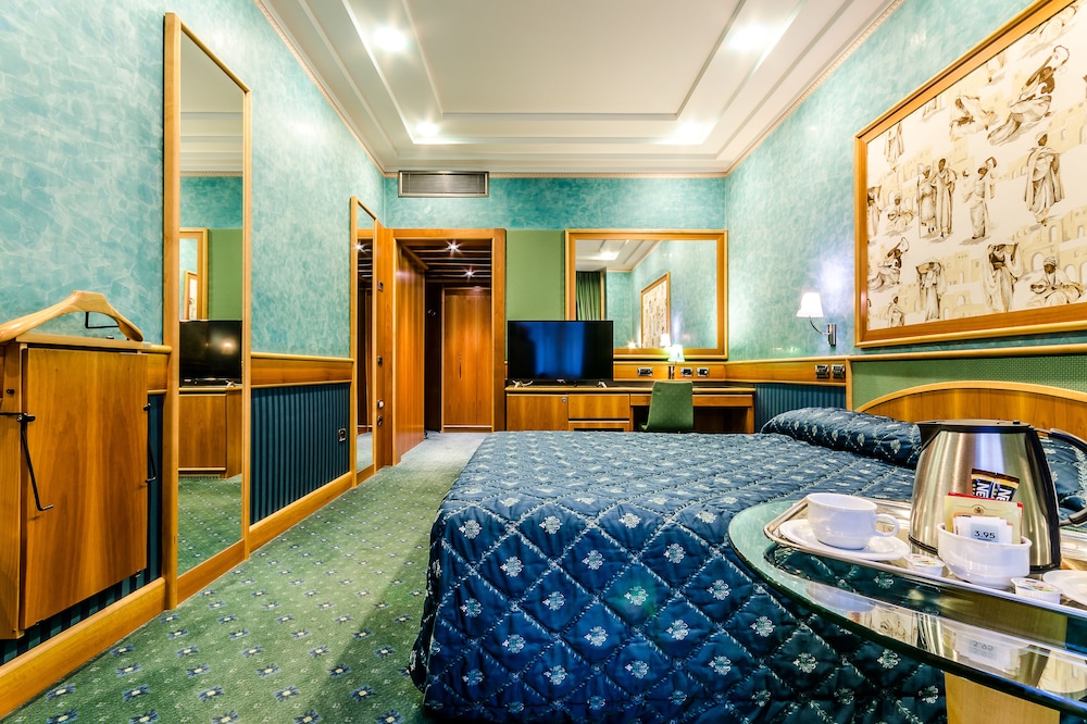 Brunelleschi Hotel Milan 12/49