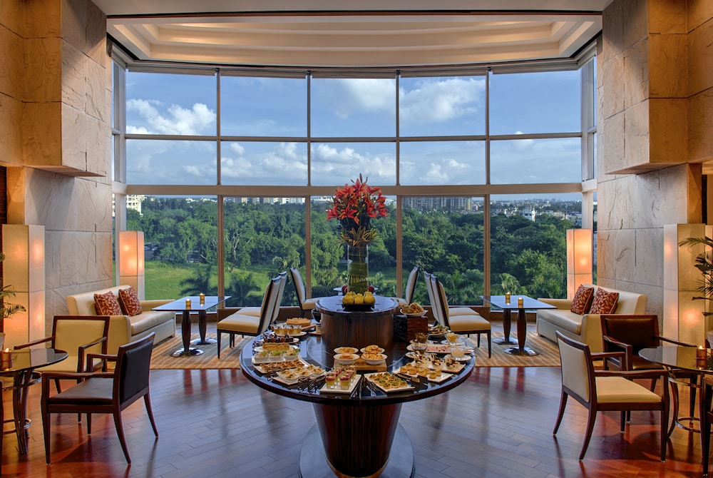 HYATT REGENCY KOLKATA 60/78