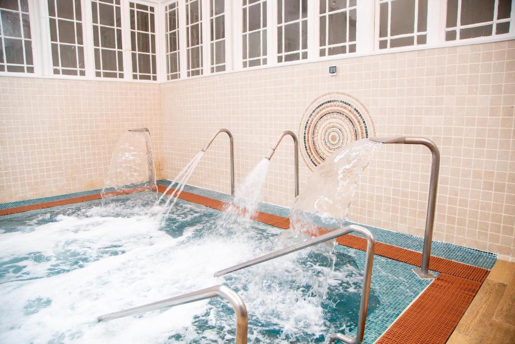 GRAN HOTEL BALNEARIO DE LIERGANES 37/62