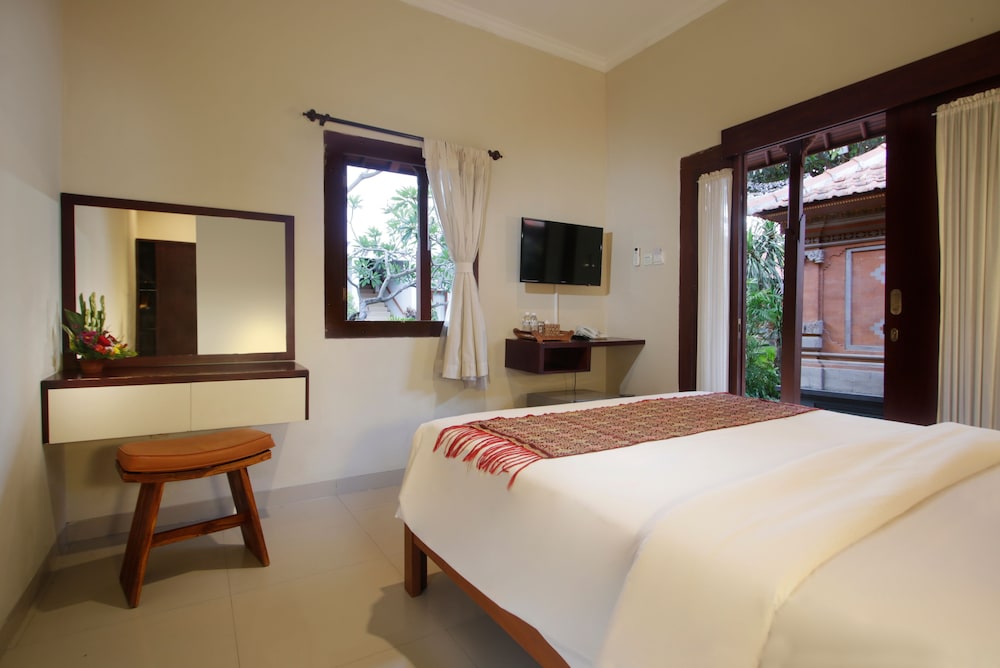 Nesa Sanur Hotel 18/65