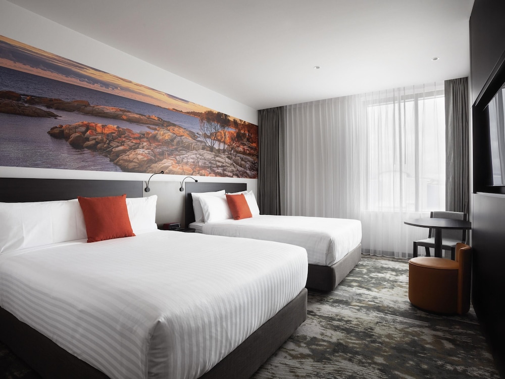 Novotel Devonport 19/50
