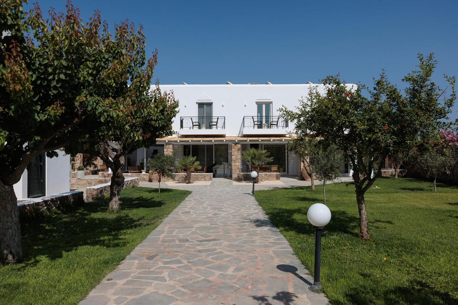 Country Villas 38/51