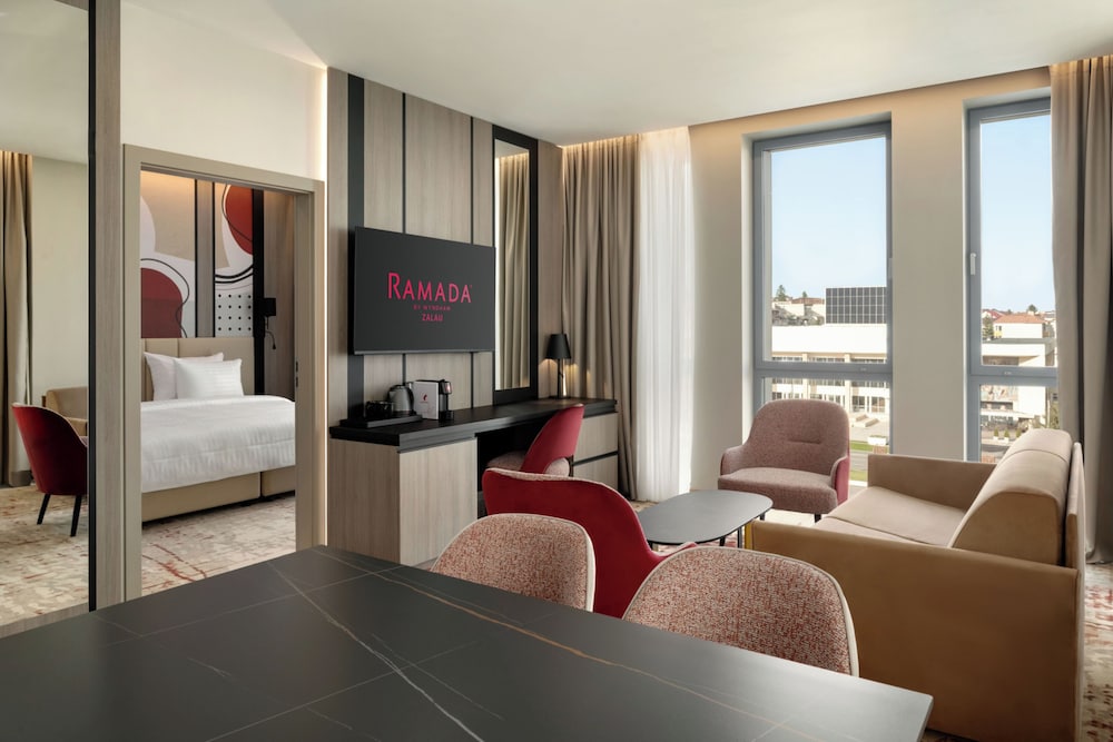 Ramada by Wyndham Zalau 39/57