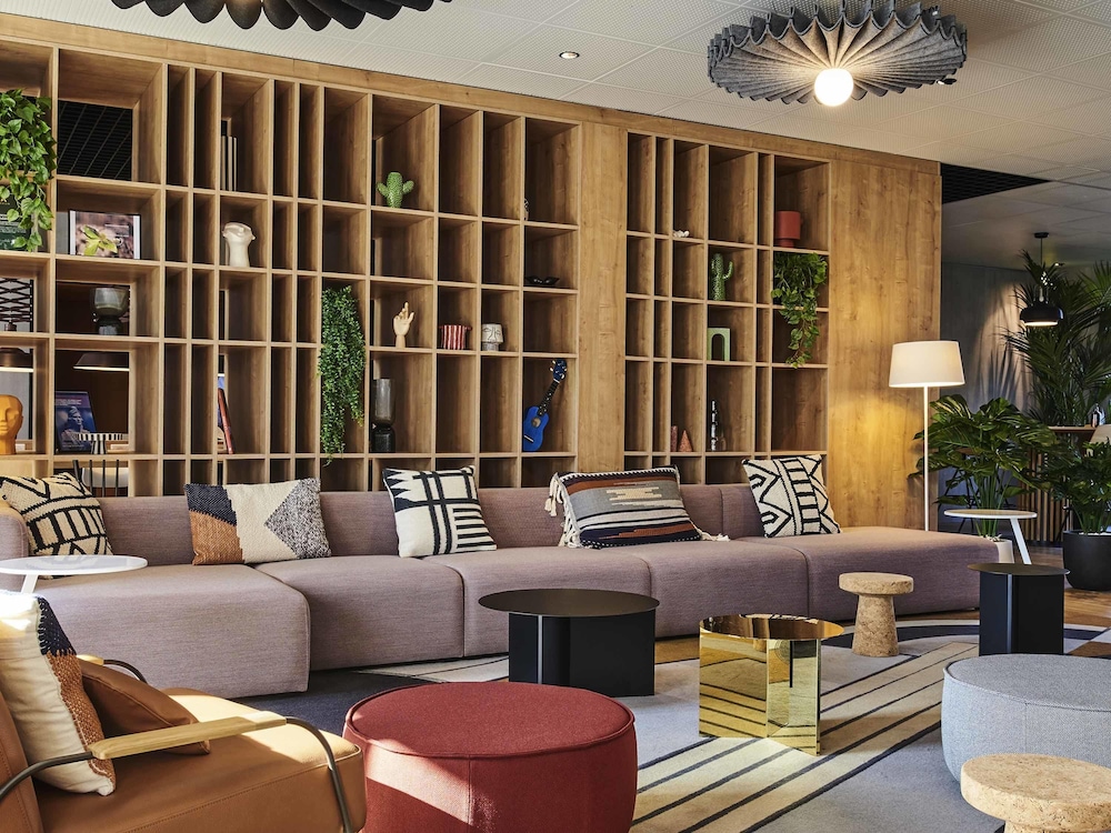 ibis Montlhery Paris Sud 33/68