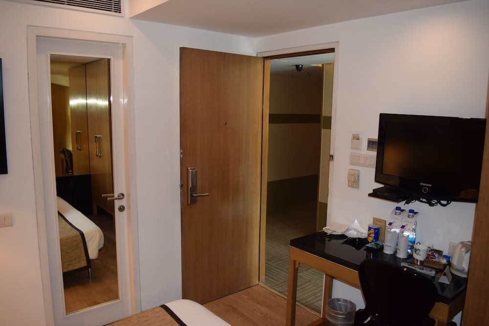 Hotel Palace Heights 24/45