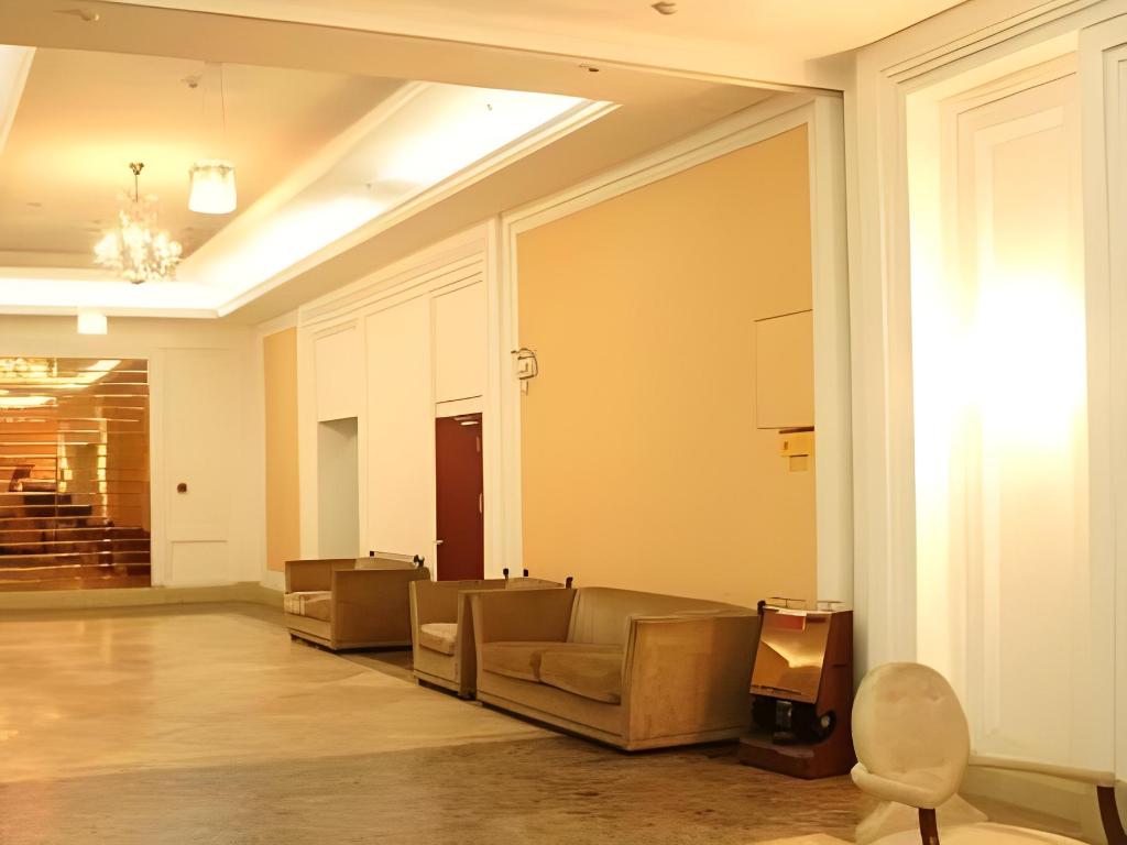 Yumi Apartment Zhuguang Gaopai 39/50