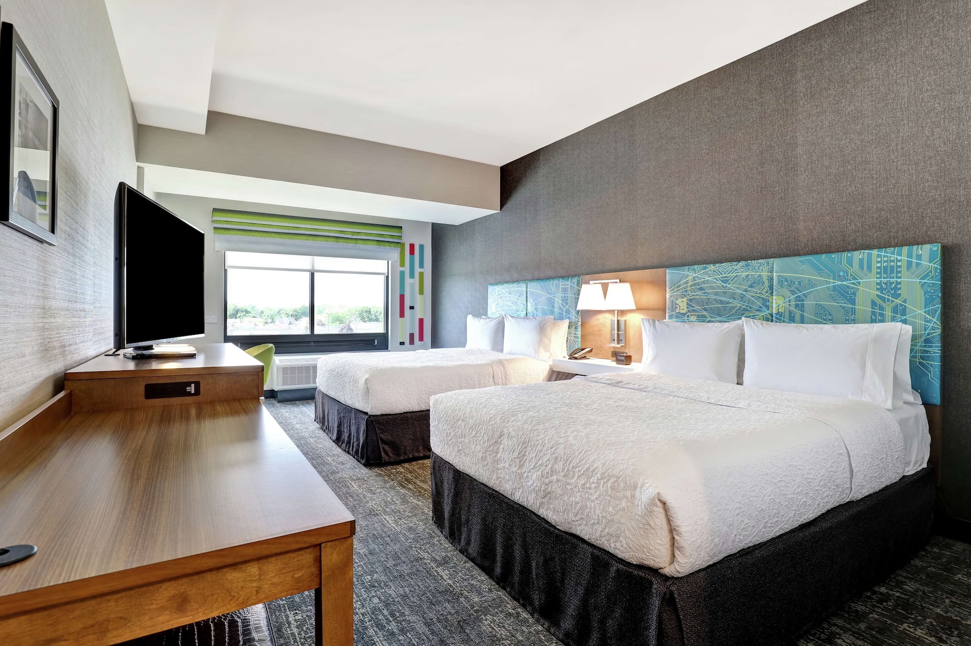 Signature, 2 Queen Beds, Accessible, Hampton Inn St Catharines Niagara On 2/8