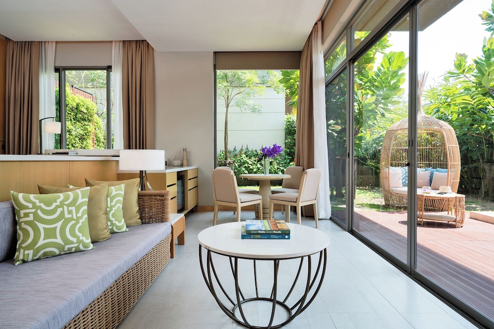 Avani Hua Hin Resort 61/87