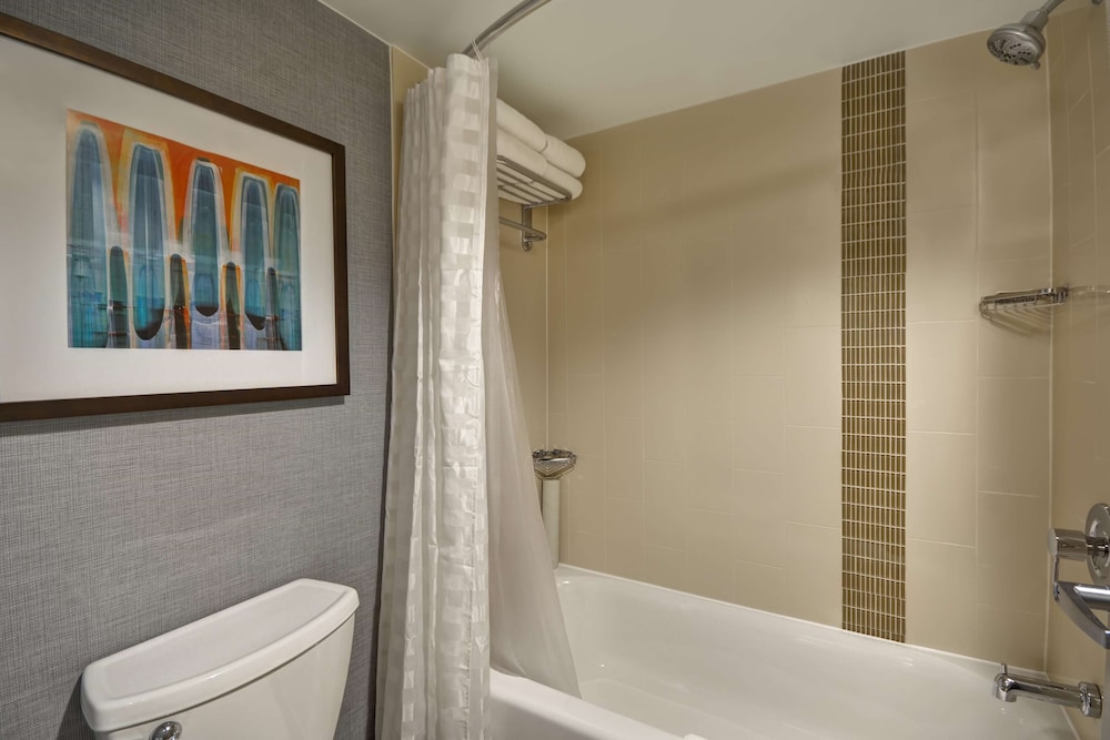 Hyatt Place Columbus/Worthington 11/40